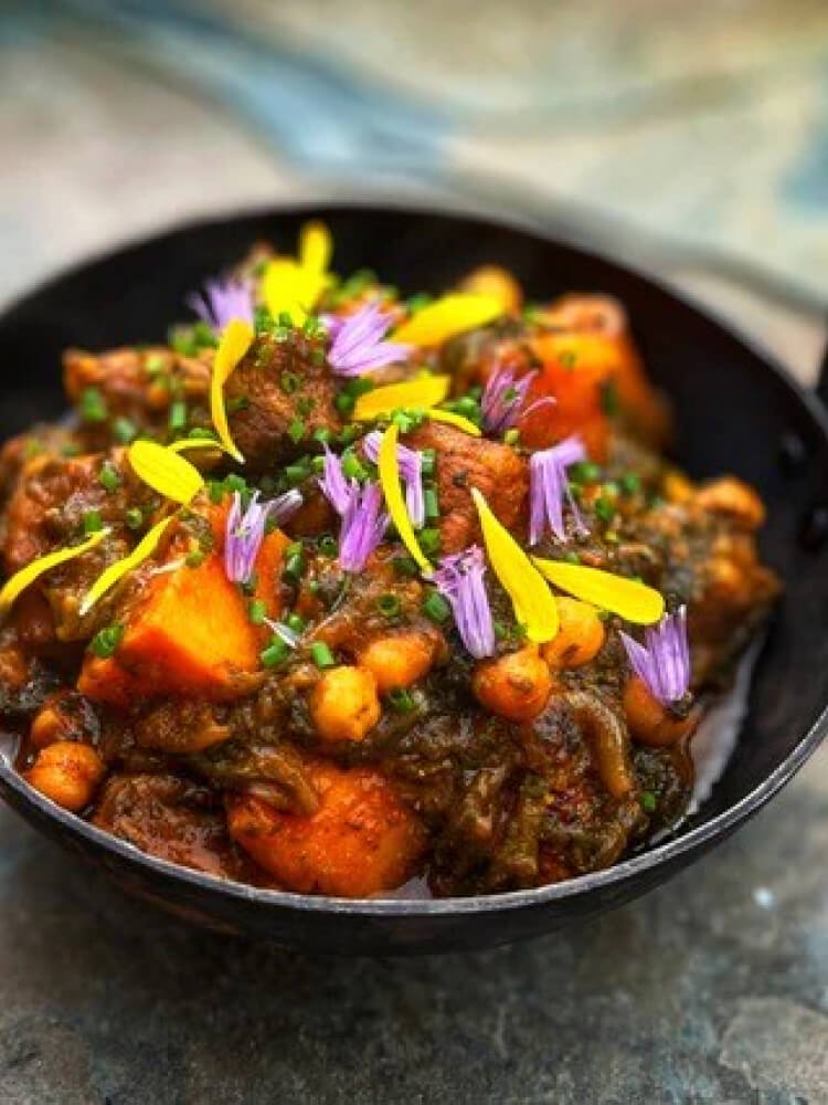 Aromatic Lamb Curry with Sweet Potato & Spinach