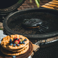 The Windmill Cast Iron Waffle Iron TWM030